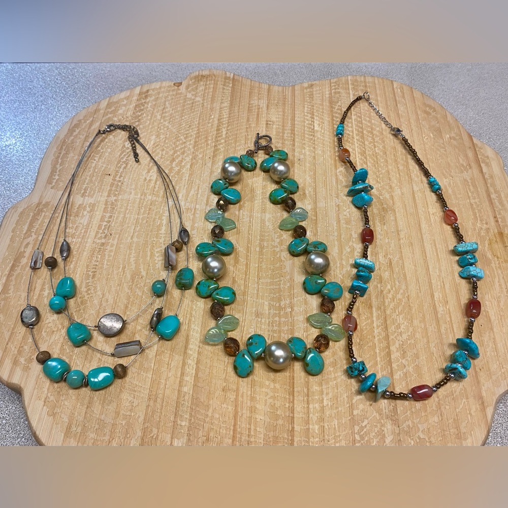 Turquoise Colored Necklace Bundle